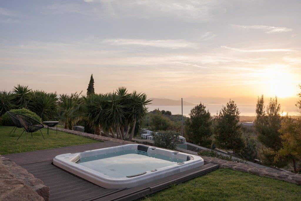 Jacuzzi