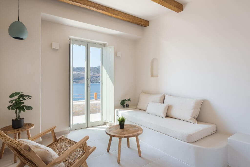 Yerma Suites Limeni
